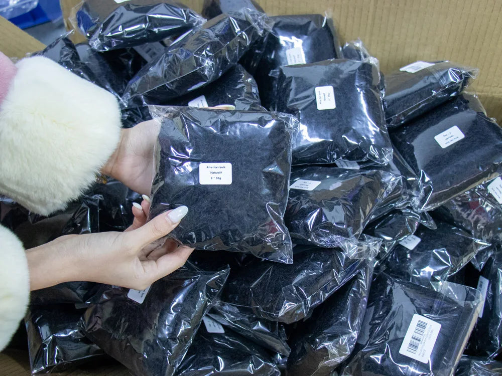 Factory Wholesale Price 100% Human Virgin Hair Can Bleach and Dyed Afro Kinky Bulk Human Hair for Dreadlocks